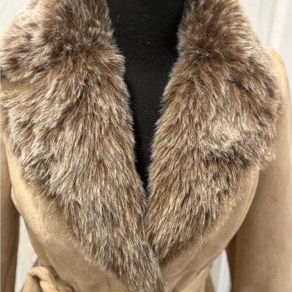 INC FAUX SUEDE & FUR BELTED JACKET WITH EMBROIDERED SLEEVES BEIGE SIZE S - Picture 3 of 9